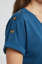 T-shirt da Donna con Scollo a V e Maniche con Risvolto