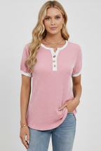 T-shirt da Donna con Scollo Henley e Chiusura a Bottoni